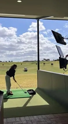 Golf bay experience at Sanctuary Lakes