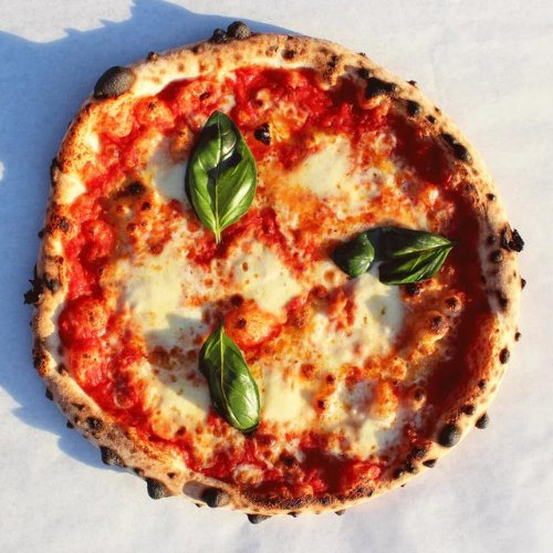 Margherita Pizza - GolfPark@SanctuaryLakes